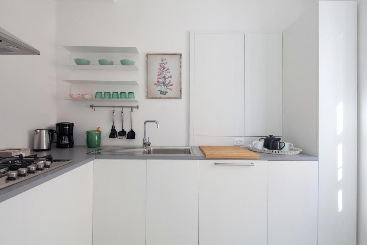 Vicolo Apartment, Pedestrian Centre, 2Bdr, 2,5 Bth, Aircondo, Private Parking, Easy To Train And Ferries, City Life Λα Σπέτσια Εξωτερικό φωτογραφία